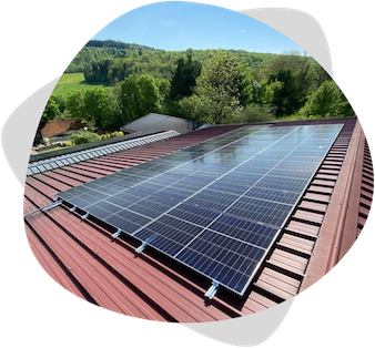 Installation pack panneaux solaires entrepôt Éco Solution