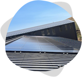 Installation panneaux solaires agriculteurs exploitation agricole Lyon